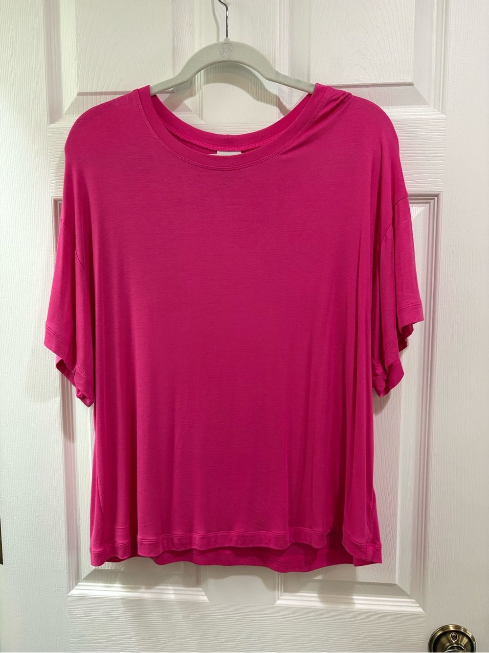 CAbi Relaxed Crewneck Tee in Fuchsia